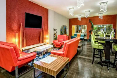 Photo 4 - La Copa Inn Beach Hotel