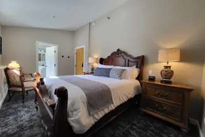 Photo 4 - The Stowe Village Inn