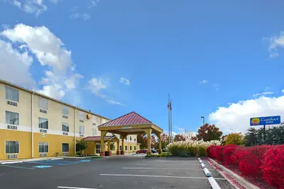 Photo 2 - Comfort Inn Frederick - Ballenger Creek