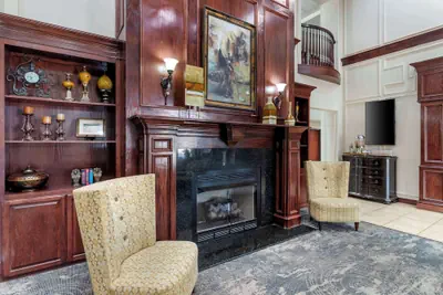 Photo 3 - Best Western Plus Crown Colony Inn & Suites