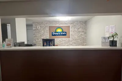 Photo 4 - Days Inn & Suites by Wyndham Williamsburg IA North