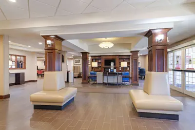 Photo 4 - Comfort Inn & Suites Dover-Portsmouth