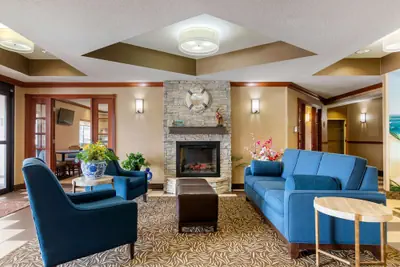 Photo 4 - Comfort Suites Stevensville - St. Joseph