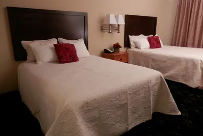 Photo 4 - Grand View Inn & Suites