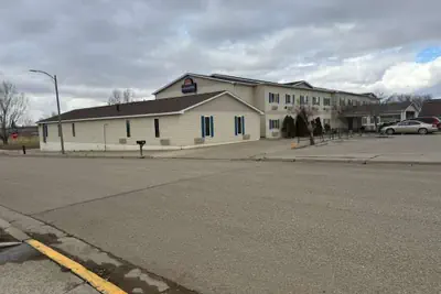 Photo 2 - Fairbridge Inn & Suites Williston Near Airport