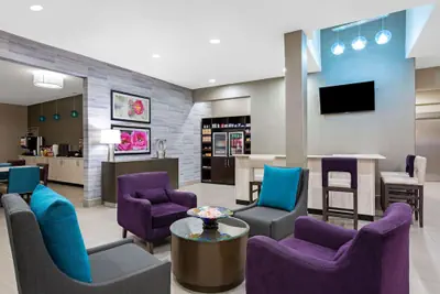 Photo 3 - La Quinta Inn & Suites by Wyndham Pharr North McAllen