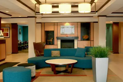 Photo 2 - Fairfield Inn & Suites by Marriott Fairmont