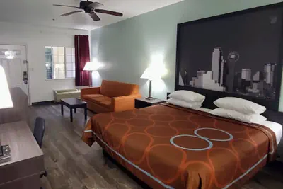 Photo 4 - Scottish Inns & Suites Forney/East Dallas