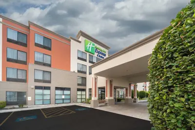 Photo 2 - Holiday Inn Express Hotel & Suites Pasco-Tri Cities by IHG