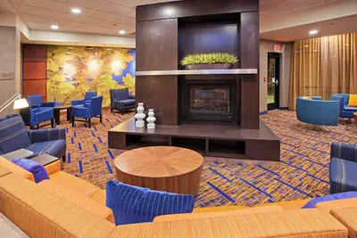 Photo 4 - Courtyard by Marriott Louisville Northeast