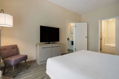 Photo 4 - Hilton Garden Inn Madison West/Middleton