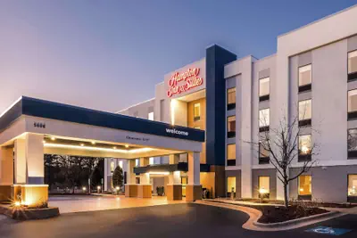 Photo 2 - Hampton Inn & Suites Wilson I-95