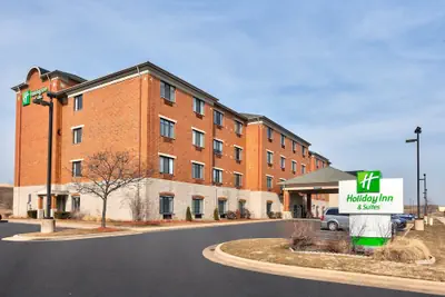Photo 2 - Holiday Inn Grand Rapids - South by IHG