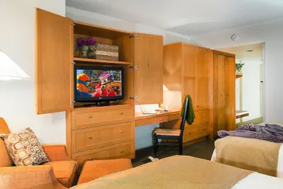 Photo 5 - The Inn