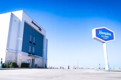Photo 2 - Hampton Inn & Suites Houston Katy