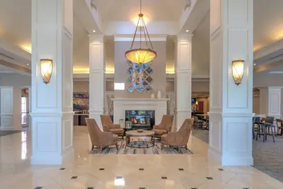 Photo 4 - Courtyard by Marriott Chapel Hill