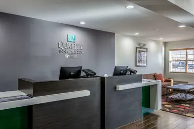 Photo 3 - Quality Inn & Suites El Paso I-10