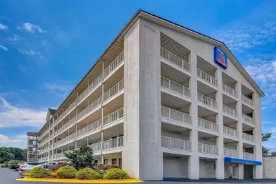 Photo 2 - Studio 6 Extended Stay - Atlanta, GA - Chamblee