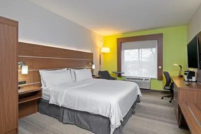 Photo 5 - Holiday Inn Express Hotel & Suites Woodbridge by IHG