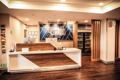 Photo 3 - Holiday Inn Express Hotel & Suites Douglas by IHG