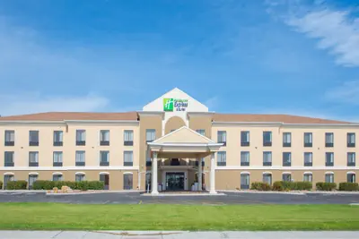 Photo 2 - Holiday Inn Express Hotel & Suites Douglas by IHG