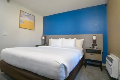 Photo 3 - Comfort Inn & Suites Moreno Valley near March Air Reserve Base