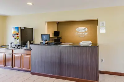 Photo 3 - Econo Lodge Lexington Downtown near I-81