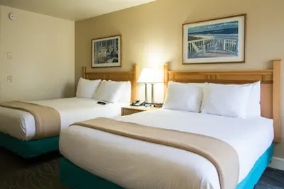 Photo 4 - Colton Inn