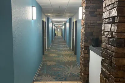 Photo 3 - Days Inn by Wyndham Coffeyville