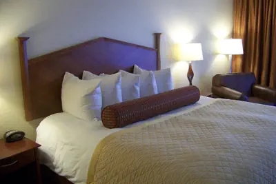 Photo 5 - Norfolk Country Inn & Suites