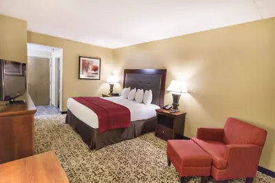 Photo 5 - Grand Oaks Hotel