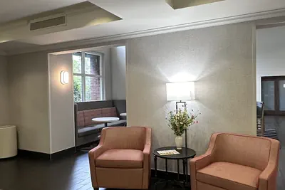 Photo 4 - Hampton Inn & Suites Tallahassee I-10/Thomasville Road, FL