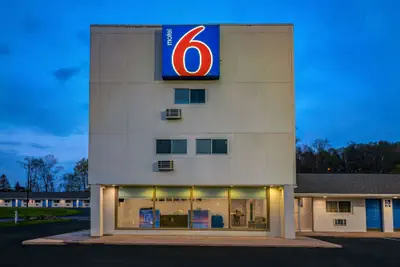 Photo 2 - Motel 6 Bellville, OH - Mid Ohio