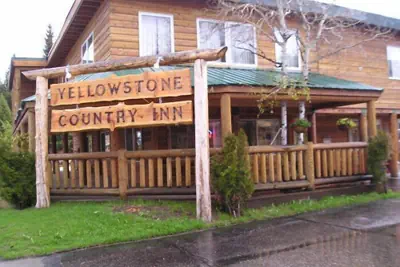 Photo 2 - Yellowstone Country Inn
