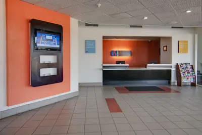Photo 3 - Motel 6 Mount Pleasant, TX