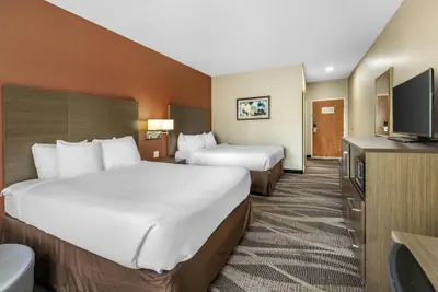 Photo 2 - Best Western Plus University Inn