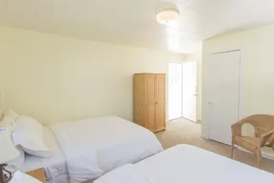 Photo 4 - Sun N Sand Resort