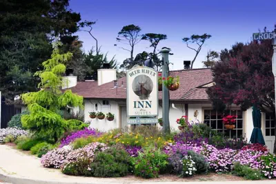 Photo 2 - Deer Haven Inn