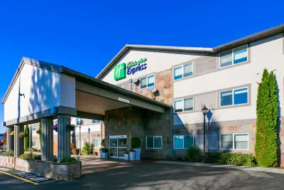 Photo 2 - Holiday Inn Express & Suites Everett by IHG