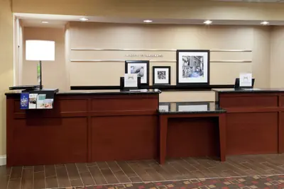 Photo 5 - Hampton Inn & Suites Texarkana