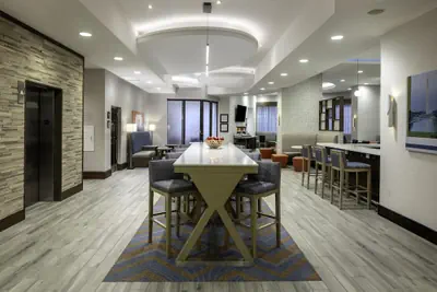 Photo 4 - Hampton Inn Washington-Downtown-Convention Center