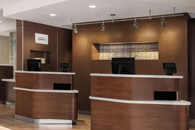 Photo 3 - Courtyard by Marriott Ventura Simi Valley