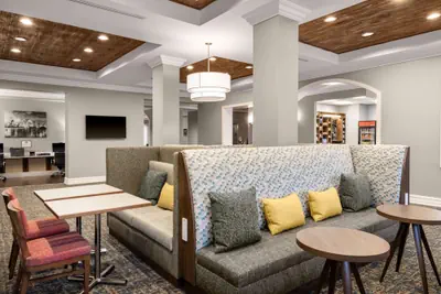 Photo 3 - Hampton Inn by Hilton West Palm Beach Central Airport