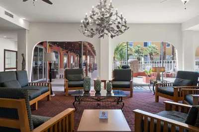 Photo 4 - Hotel Americana