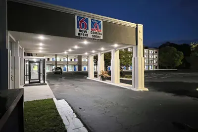 Photo 2 - Motel 6 West Columbia, SC - Airport