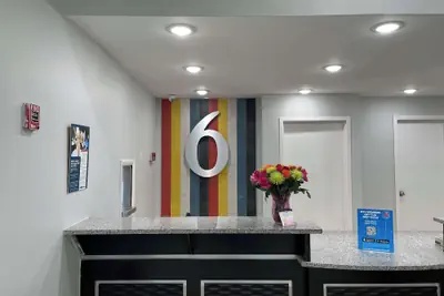 Photo 3 - Motel 6 West Columbia, SC - Airport