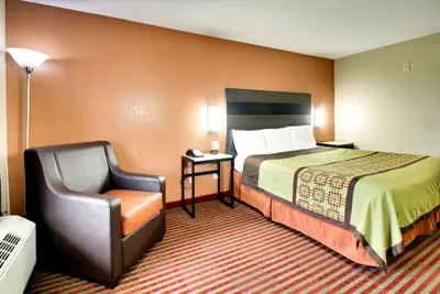 Photo 5 - Key West Inn - Millbrook