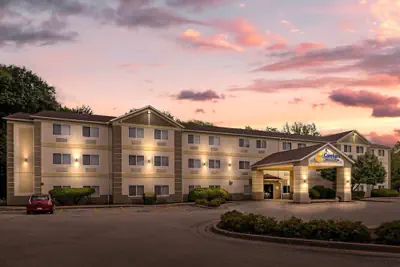 Photo 2 - Comfort Inn & Suites East Moline near I-80