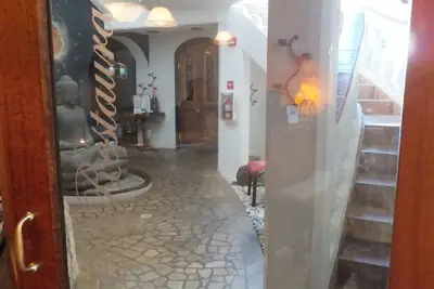 Photo 3 - Acacia Boutique Hotel