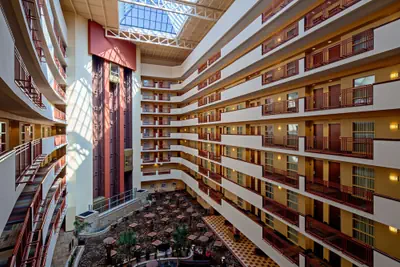 Photo 5 - Embassy Suites by Hilton Albuquerque